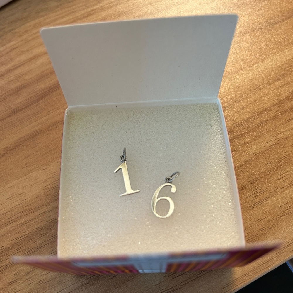 Stella & Dot Number Charm set - Picture 2 of 3